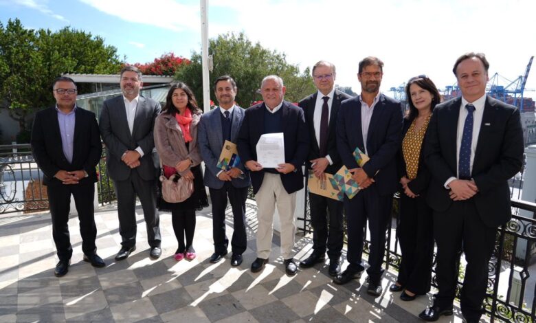 COMPROMISO POR EL DESARROLLO DE LA REGIÓN DE VALPARAÍSO